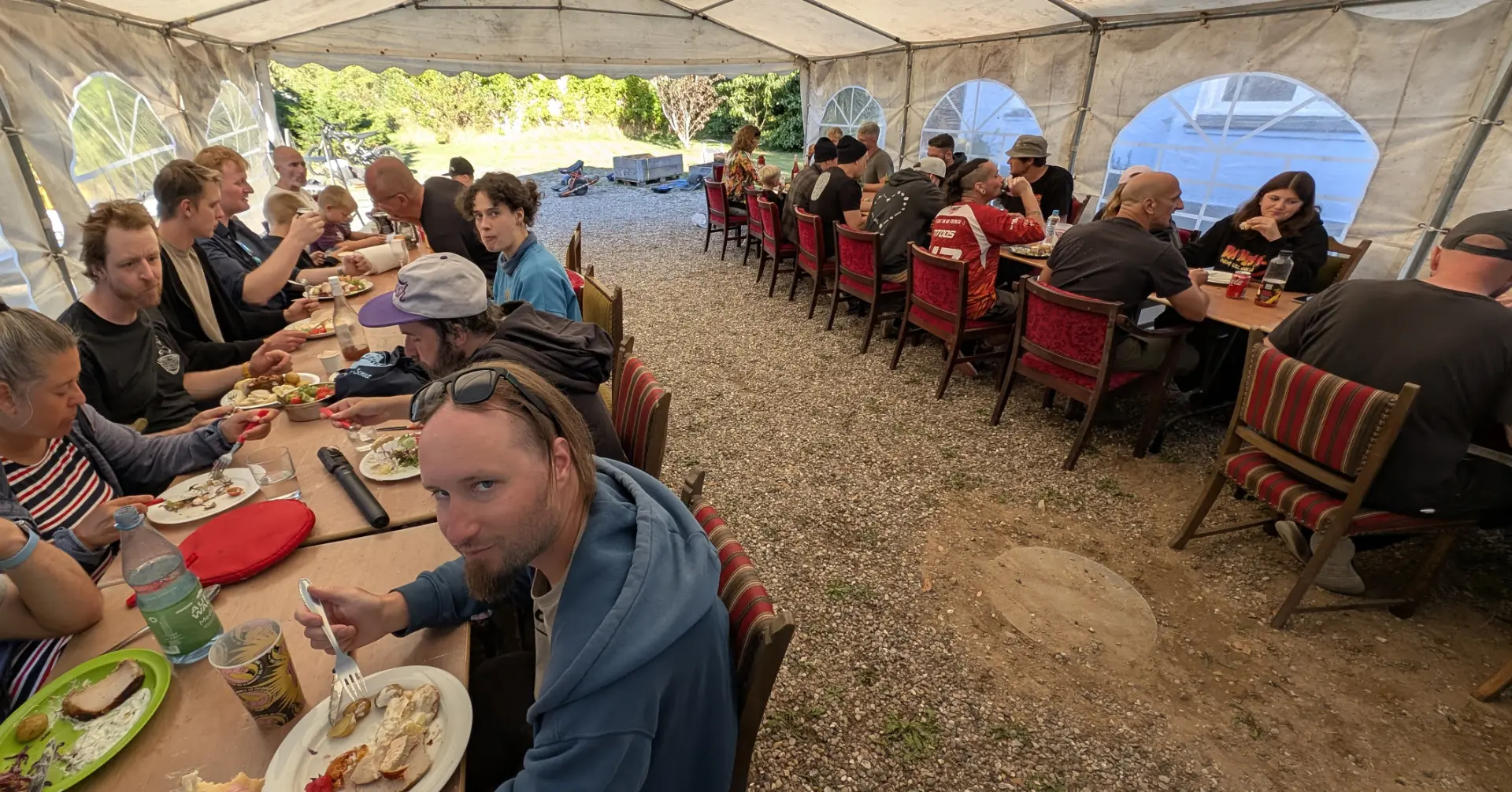 Social dining